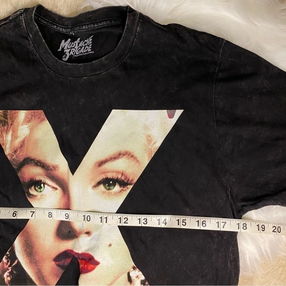 MARILYN Monroe X T-Shirt - Picture 6 of 8